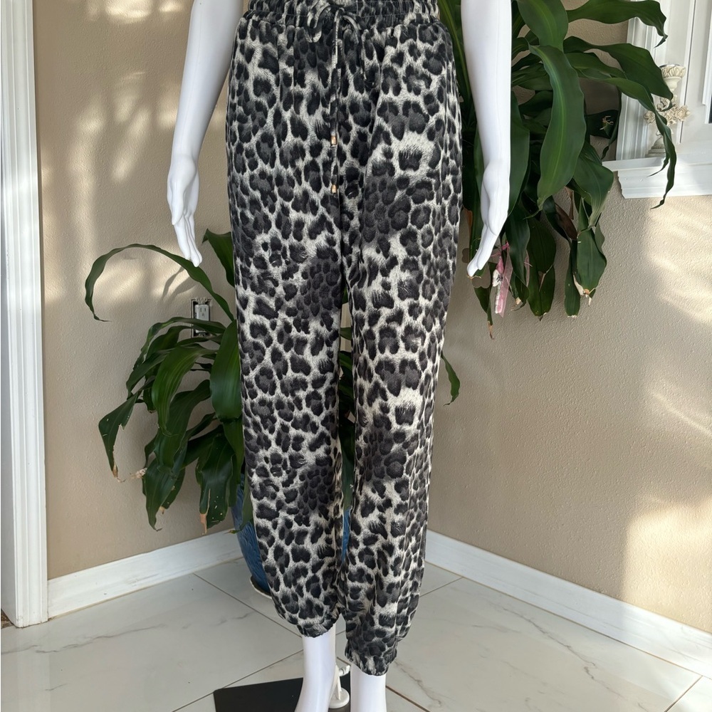 L Love Gray and Black Track Pants with Tapered Leg Design - Picture 2 of 8
